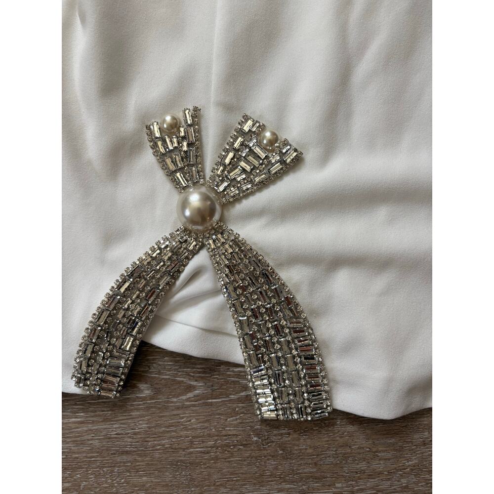 Amazing Lace Pretty Things White Rhinestone Bridal Graduation Bow Mini Dress - Picture 4 of 8